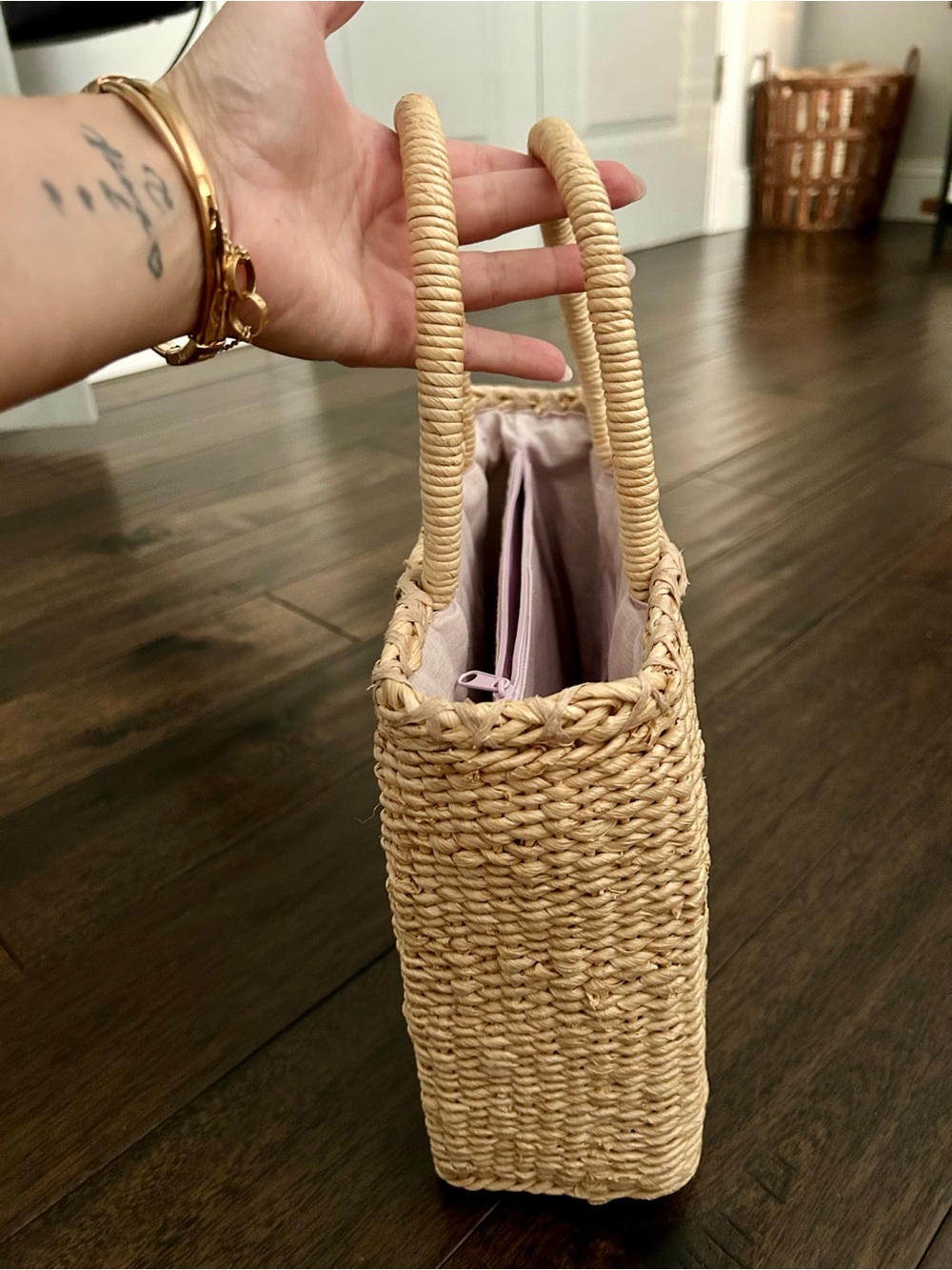 Hand-Embroidered Woven Straw Tote Bag Floral Cornhusk Handbag Cottagecore Boho - Picture 8 of 9